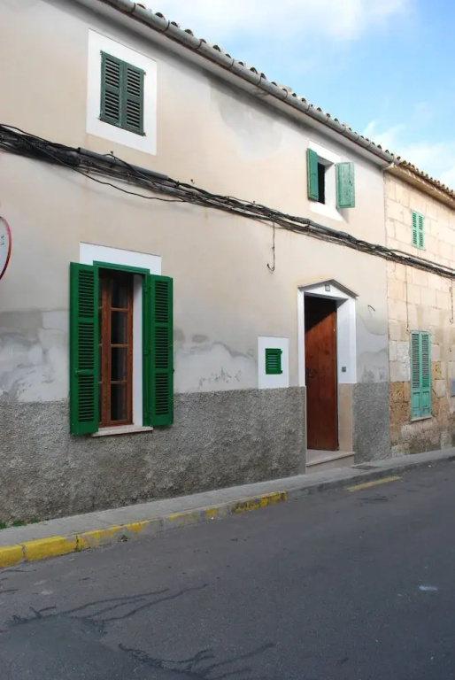 Can Moranta by Localite