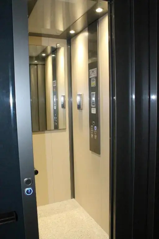 Hotel photo 12