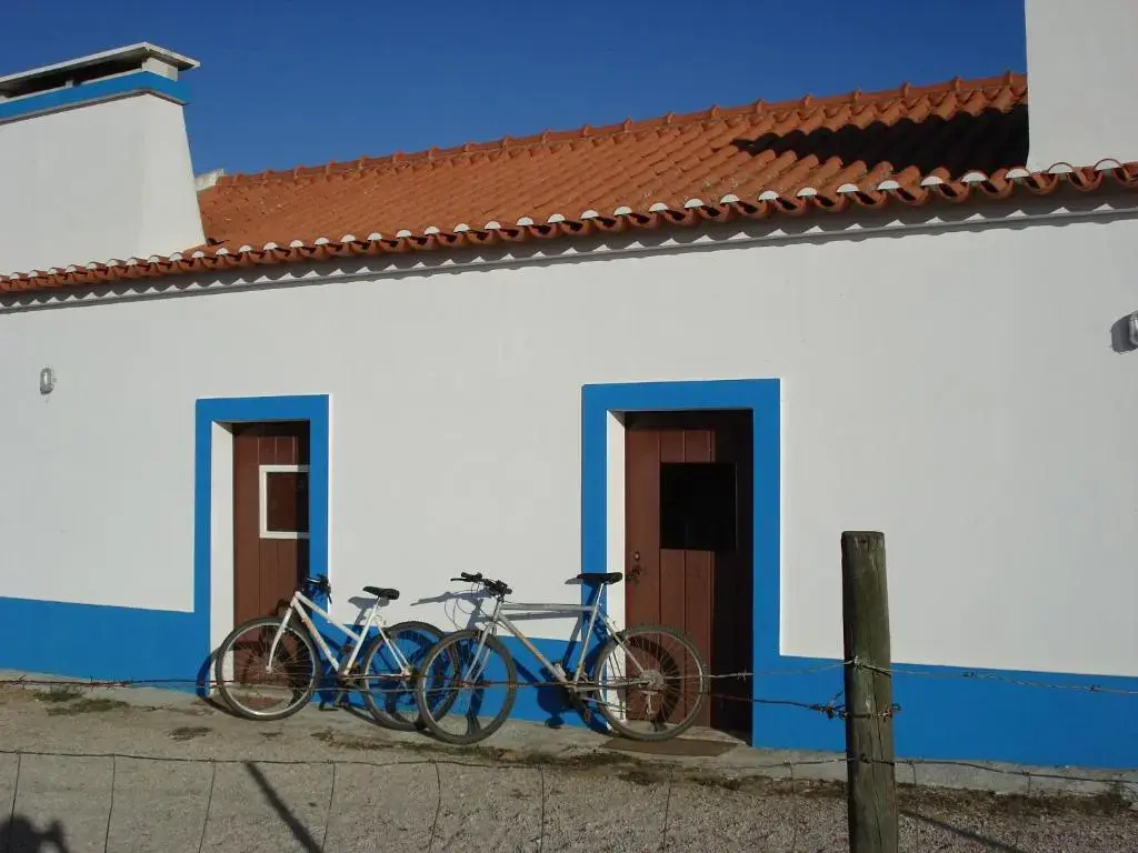 Montadinho Houses