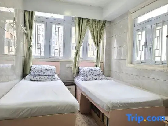 Deluxe Double room (twin beds)