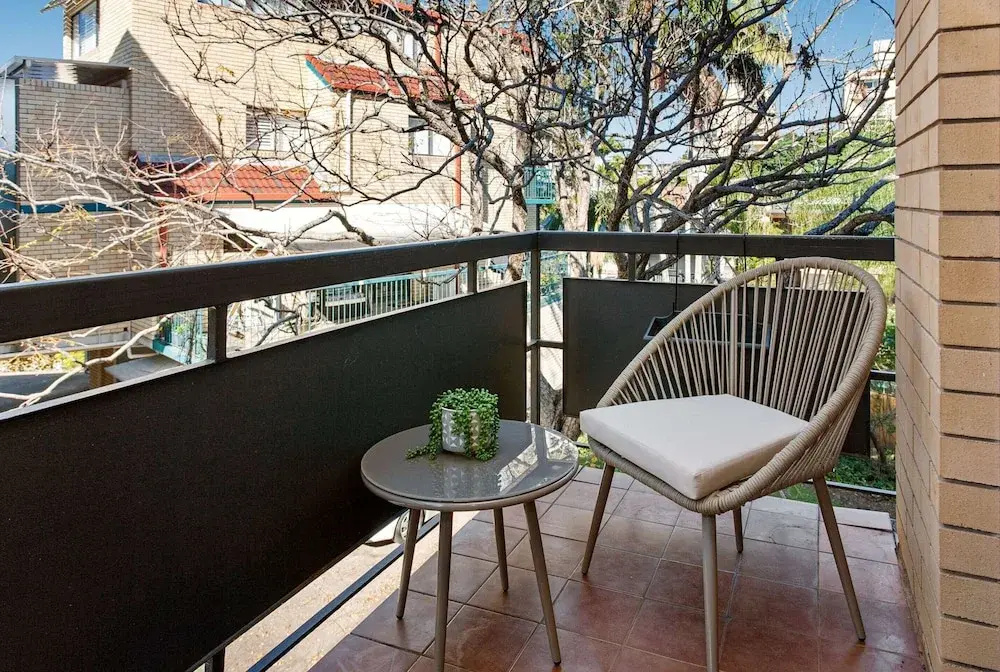 Cosy Unit With Parking Near New Farm Park & River