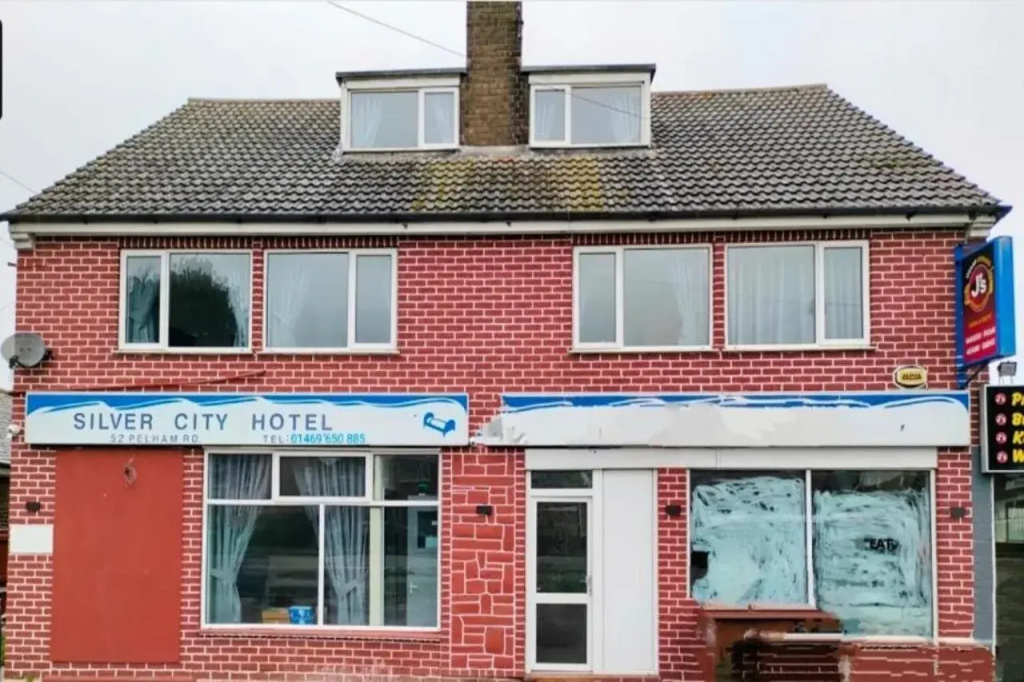 OYO The Silver City Hotel