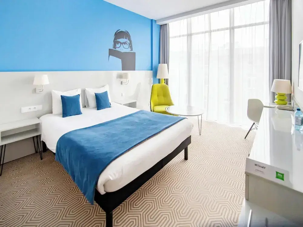 Standard Triple room
