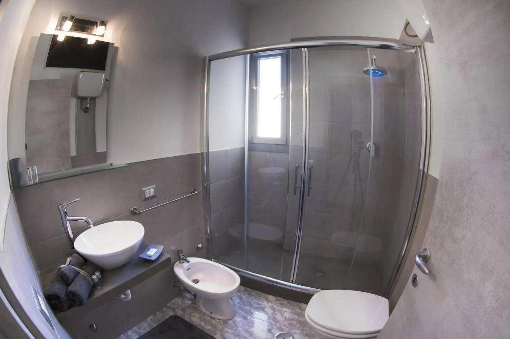 Penthouse Station Luxury Suites & Apts - Général