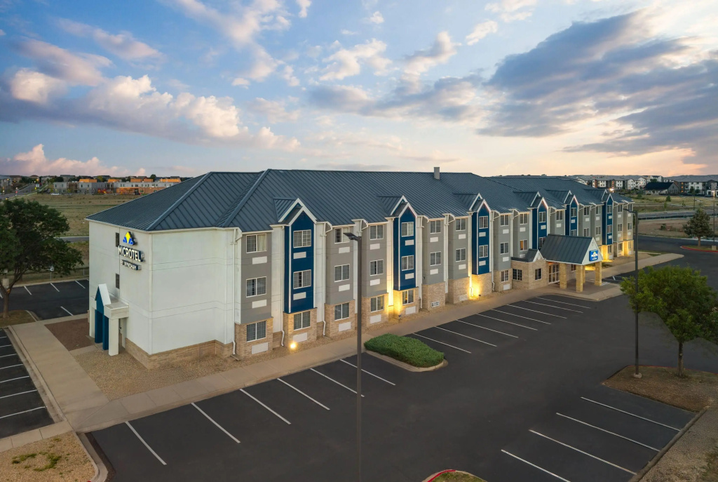 Microtel Inn & Suites by Wyndham Denver Airport