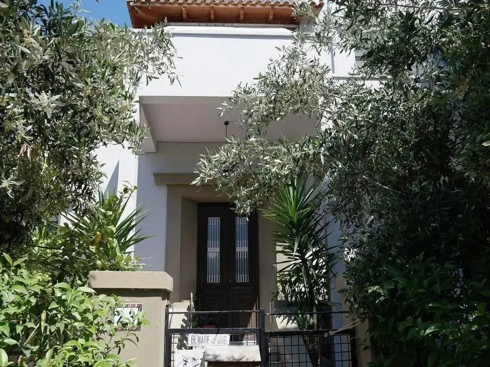 Karolos House Close To Athenian Riviera