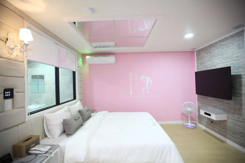 Cheonan Hound Hotel - фото 16