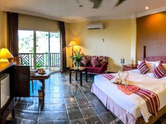 Palm Beach Resort & Spa