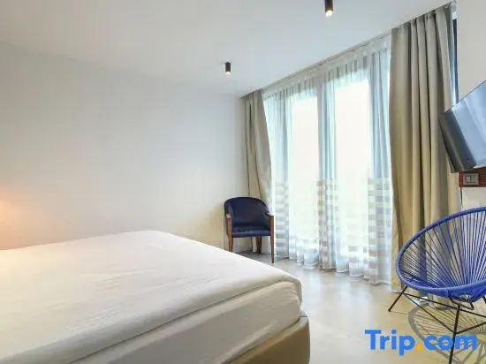 Standard room with balcony