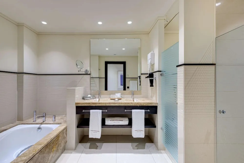 Royal Hideaway Sancti Petri - Chambres