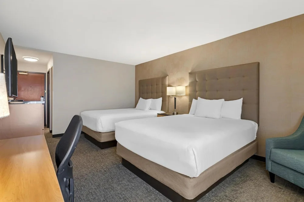 Drury Inn & Suites Joplin - Chambres