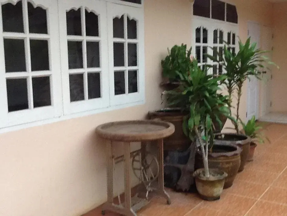 Ruean Kaew Mongkorn Resort