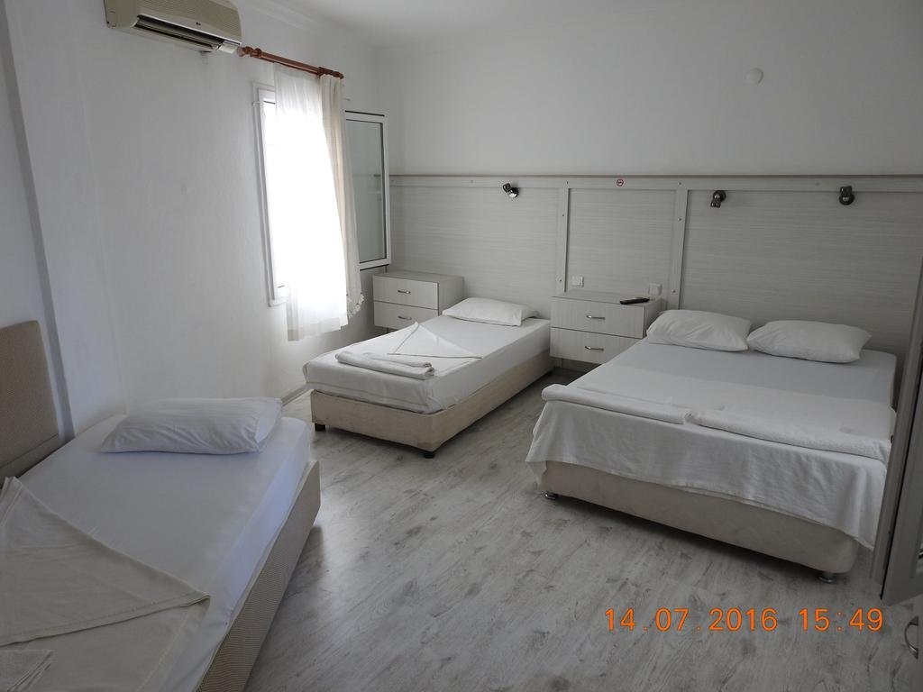 gallery_image_hidden_4