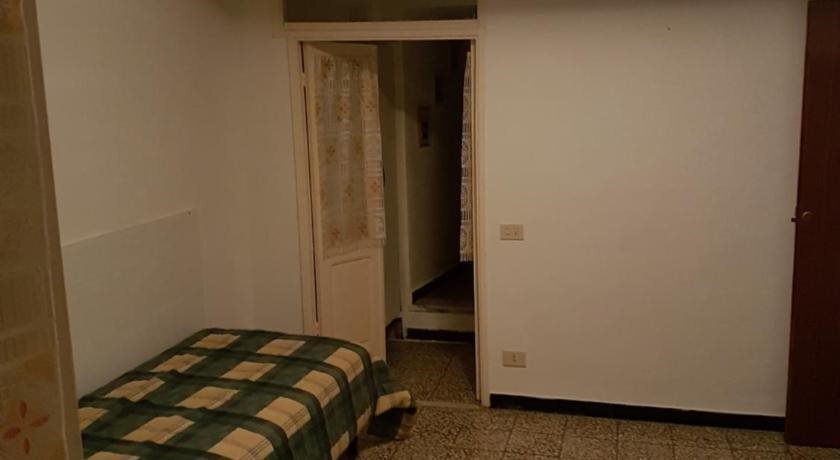 gallery_image_hidden_23