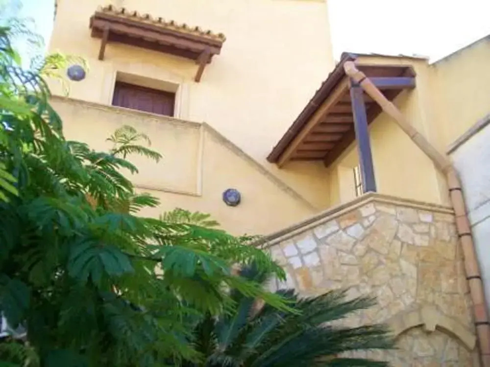 Apartment With 2 Bedrooms In Rilievo With Shared Pool Furnished Terrace And Wifi 5 Km From The Beach