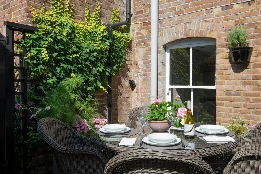 A Luxury Retreat in the Heart of Arundel