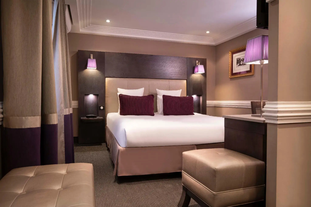 Superior Double room (full double bed)