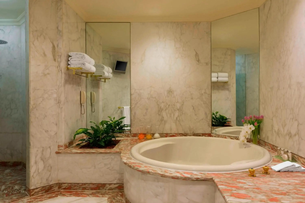Sheraton Kuwait, A Luxury Collection Hotel, Kuwait City - фото 29