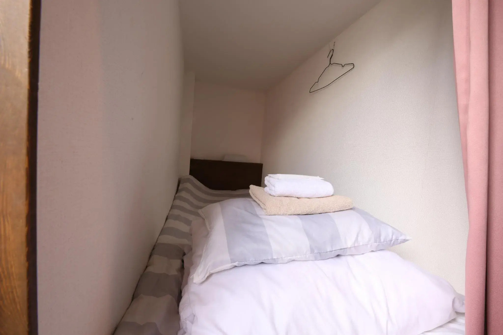 Bed in Dorm