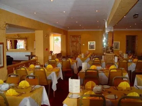 Waters Edge Hotel - Général