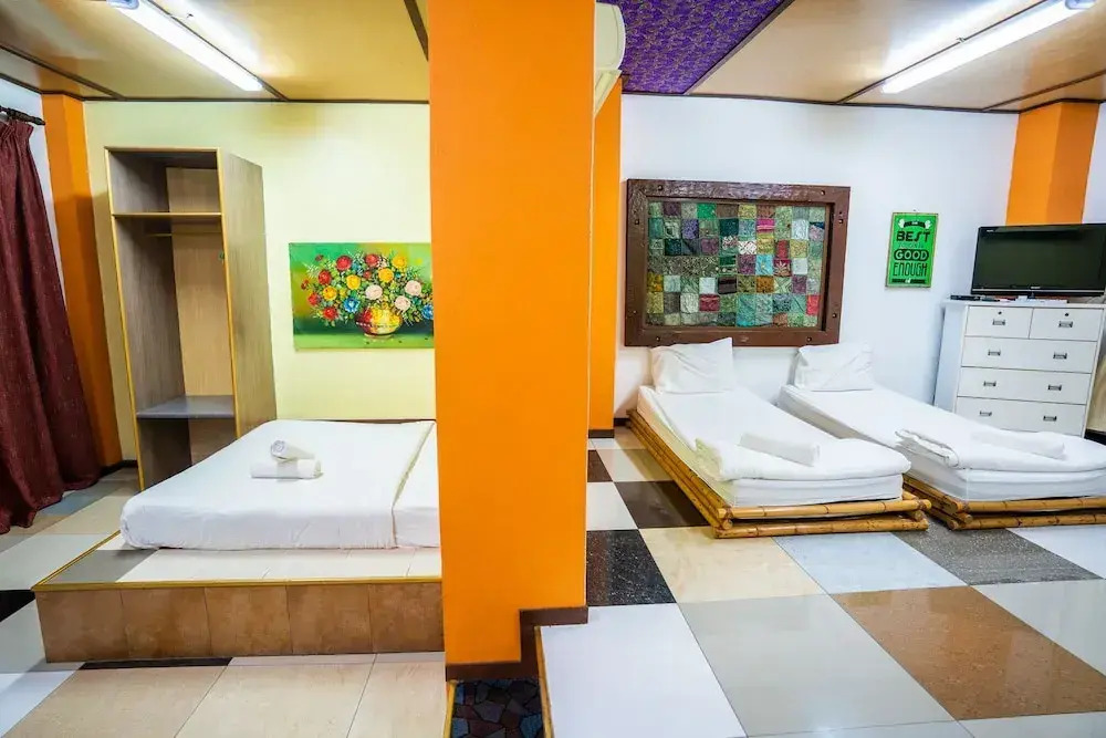 Lost Paradise Resort