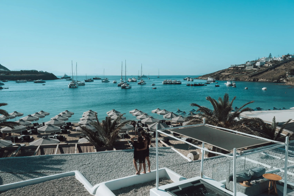 Beach & Waterfront