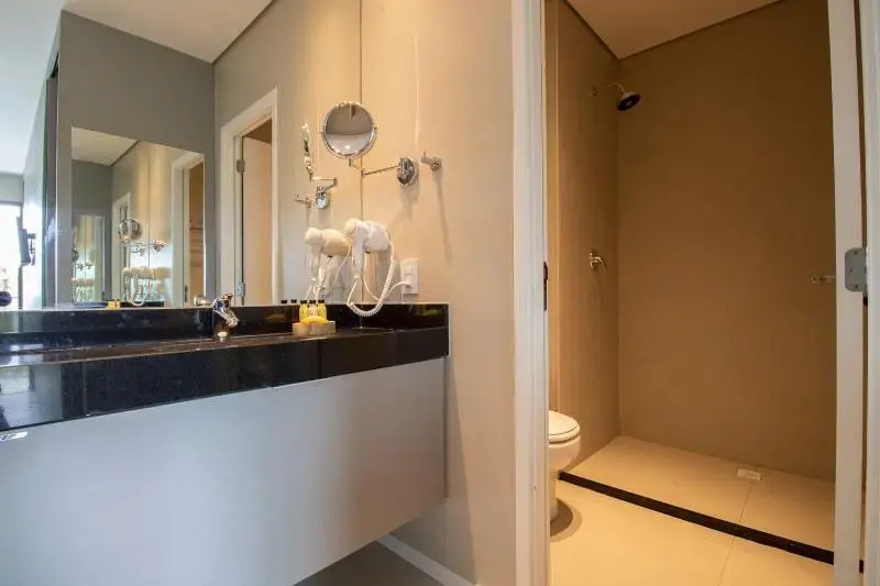 Luxury Double room (full double bed)