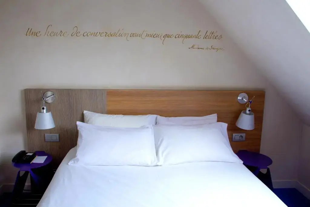 Hotel de Sevigne 59