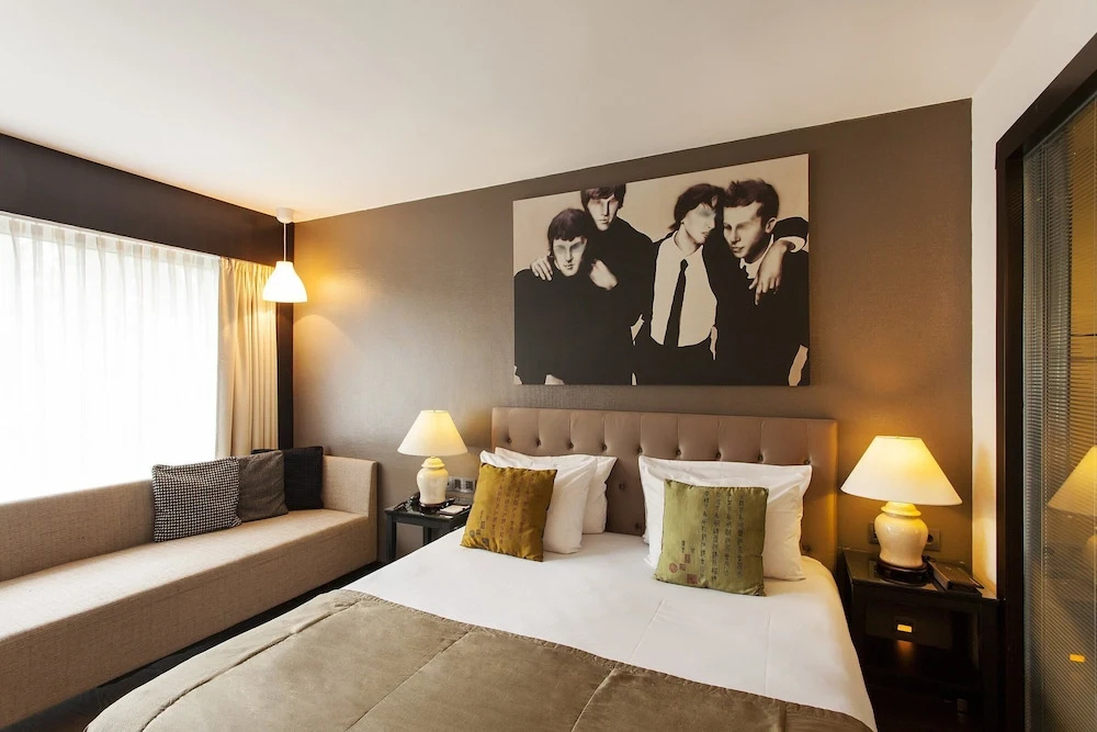 Luxury Double room (full double bed)