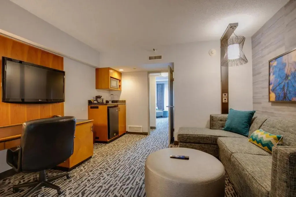 DoubleTree Suites by Hilton Htl & Conf Cntr Downers Grove - Chambres