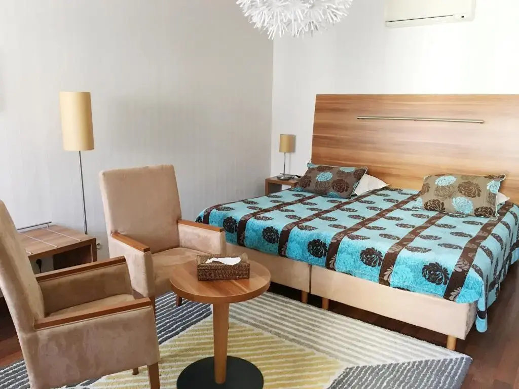 Superior Double room (full double bed)