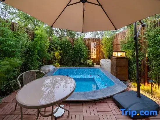 Wushanju Private Hot Spring Villas