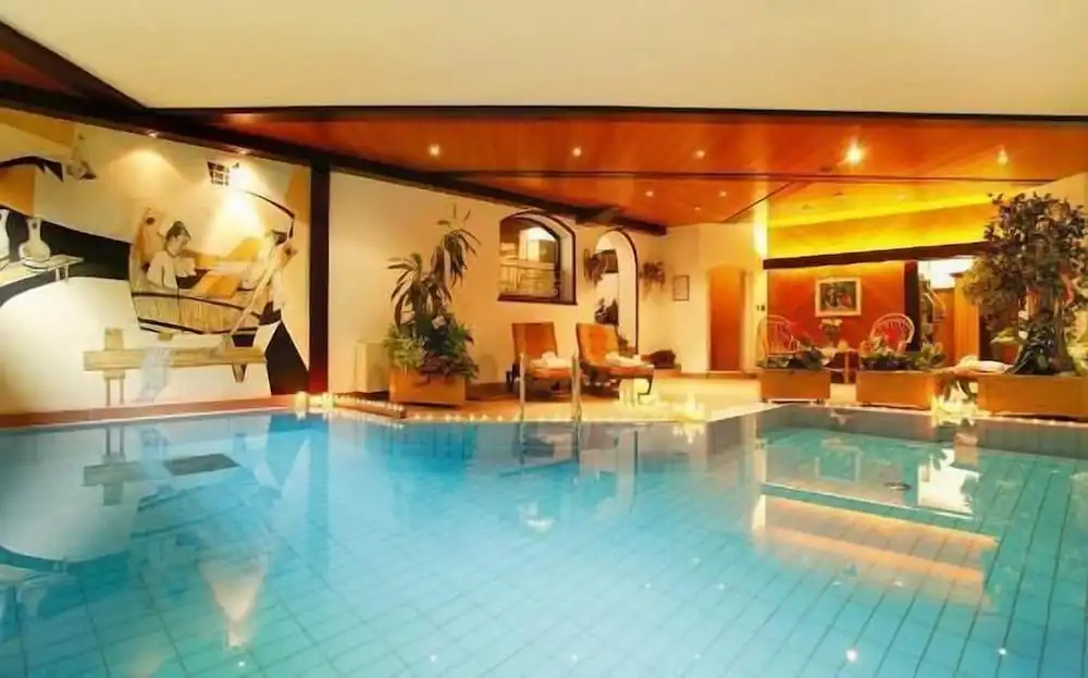 Hotel photo 15