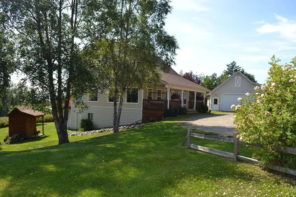 Pioneer Inn Guesthouse