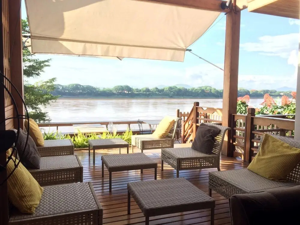 Balcony & Terrace