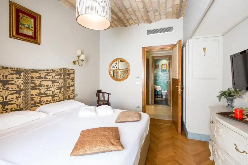 Economy room