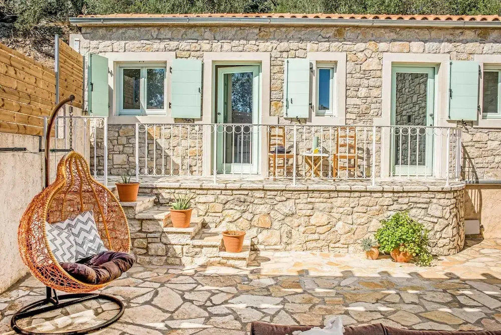 Plumbago Cottage
