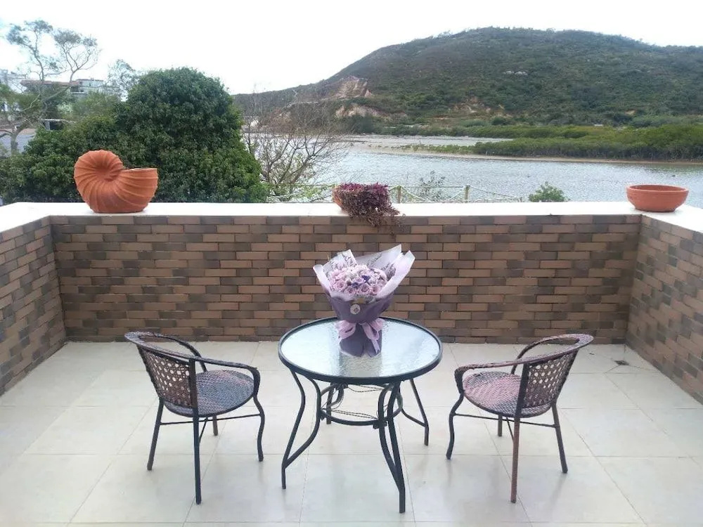 marvellous hotel with great lake view