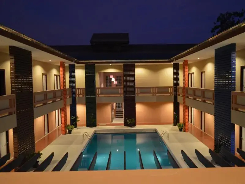 Juntima Place at Amphawa - Chambres