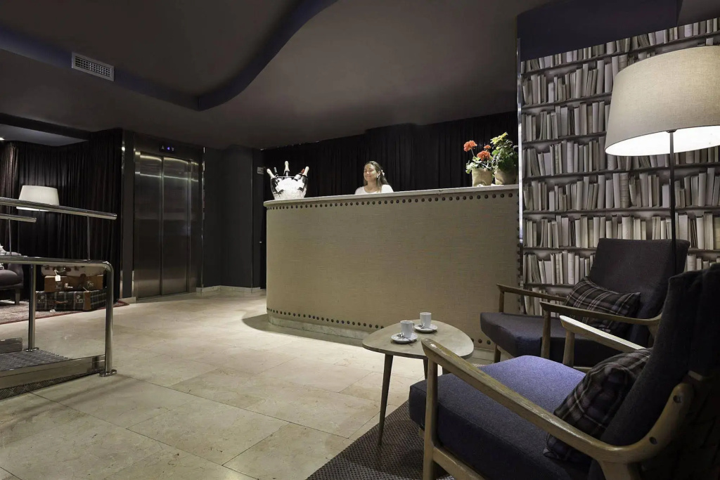 Hotel photo 2