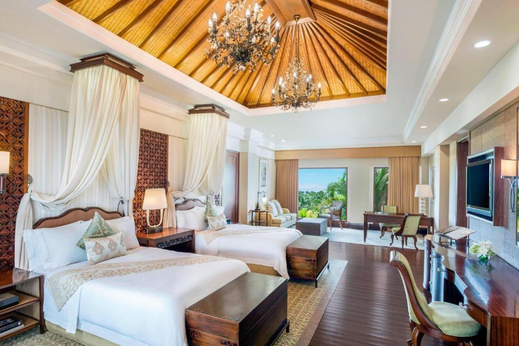 St Regis