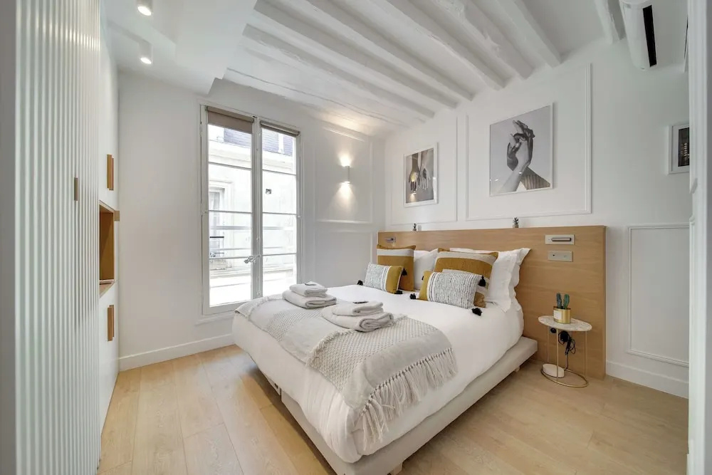 Voir la photo 2 — Amazing Historical Parisien Town House Next TO Louvre Area !