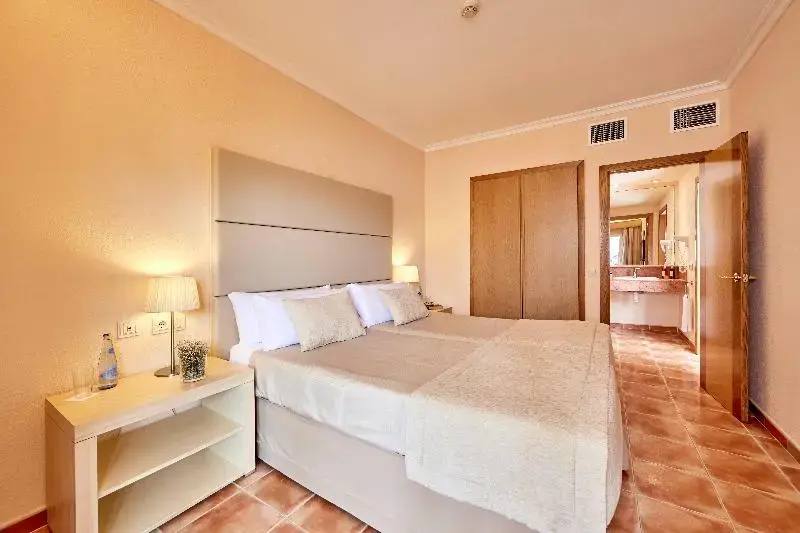 Zafiro Can Picafort - Chambres