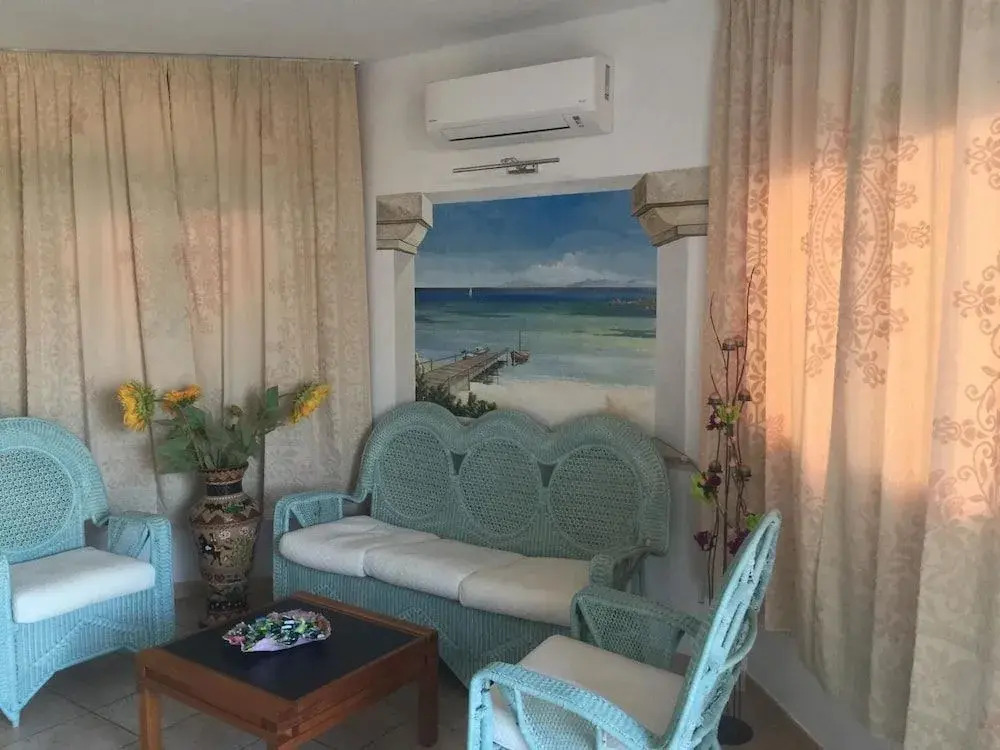 Palau City Hotel - фото 22