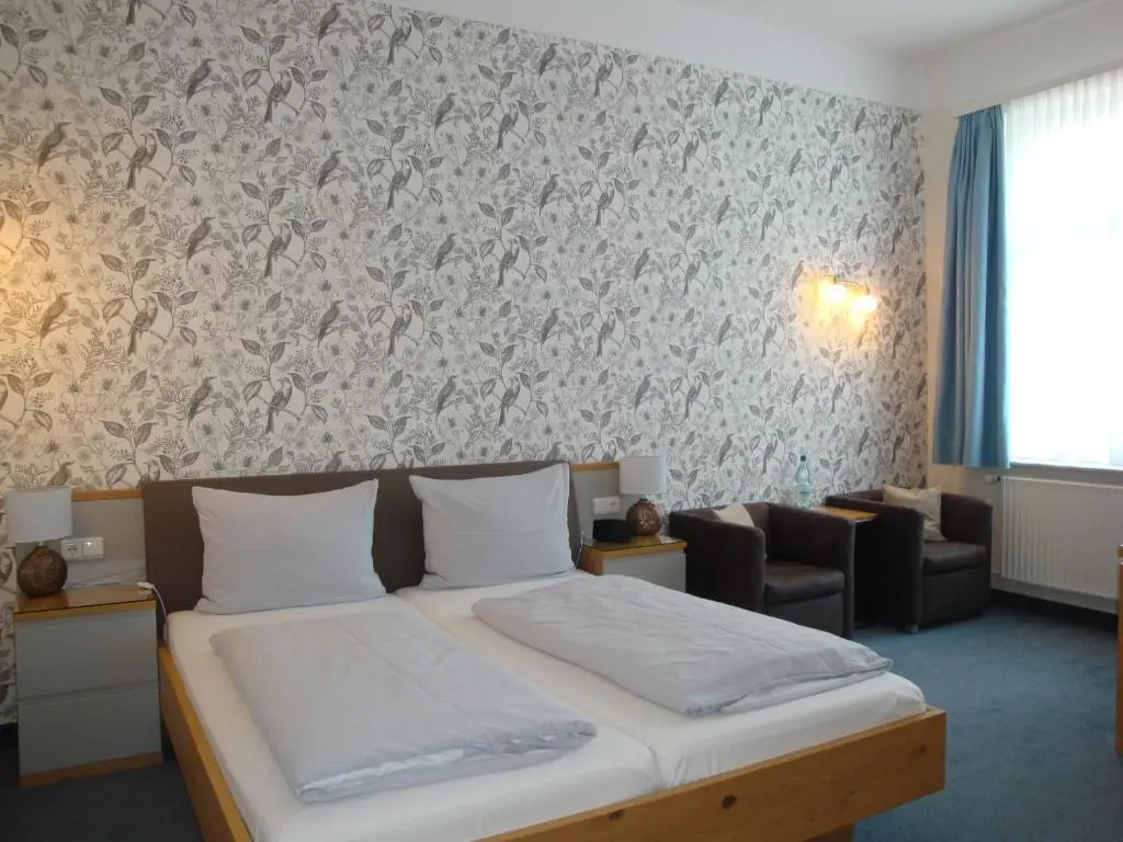 Standard Double room (full double bed)
