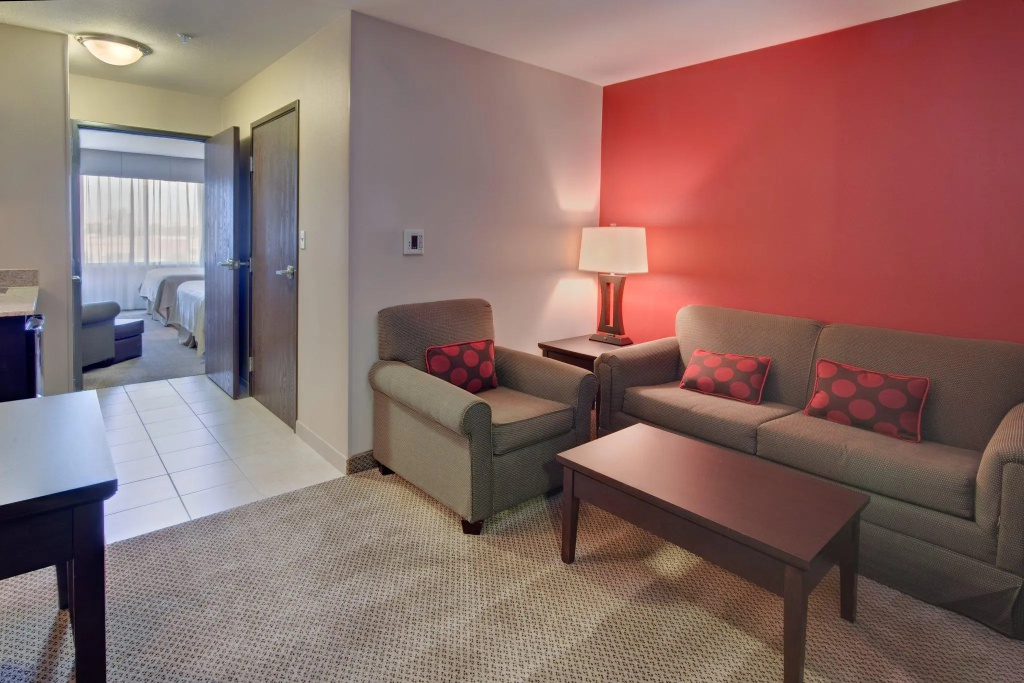 Holiday Inn & Suites Bakersfield by IHG - Chambres