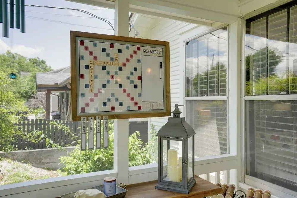 'carousel Cottage:' North Chattanooga Home!