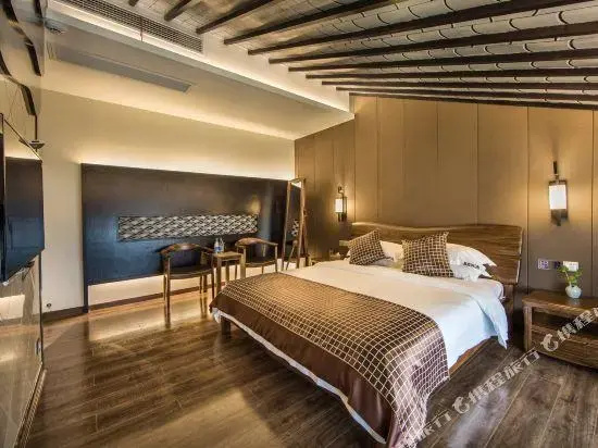 Wuyishan Wansen Wood General Theme Hotel