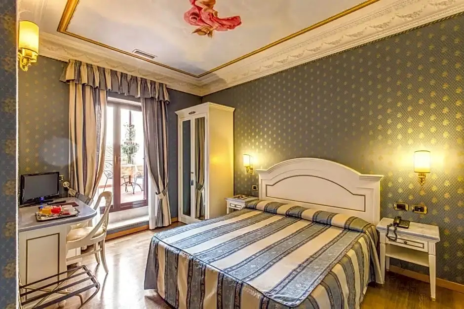 Hotel La Lumiere di Piazza di Spagna - Chambres