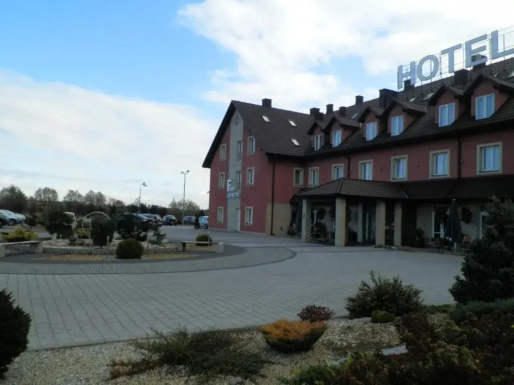 Hotel Fero Express POKOJE KLIMATYZOWANE AC